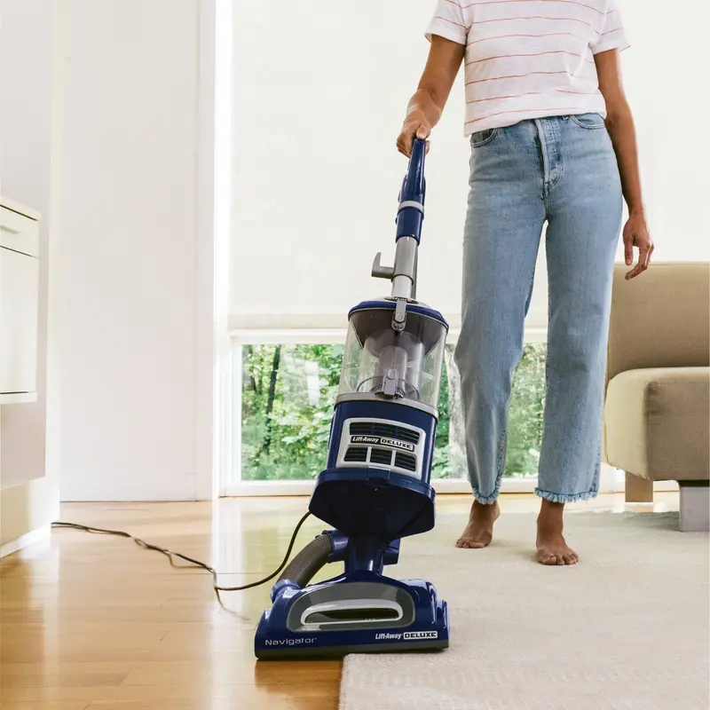 Shark Navigator Deluxe Upright Vacuum